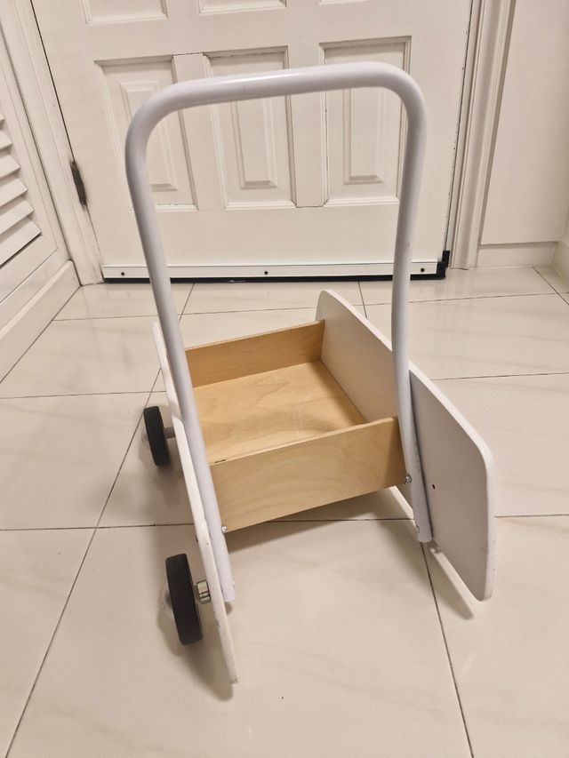 Volkswagen Hape Van Walker