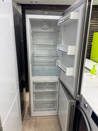 Nevera Liebherr con garantía