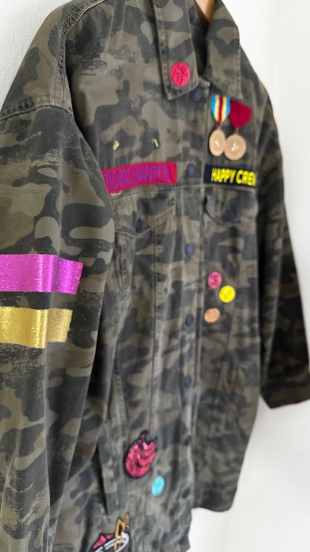 Chaqueta militar Zara larga con parches