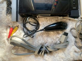 Nintendo Wii Nera Completa + 2 Giochi