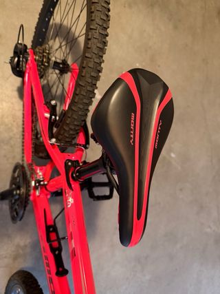 Bici Infantil Monty KY7 24” Rosa Flúor