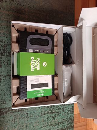 Xbox Series S 1TB Carbon Black EN CAJA + Mando 