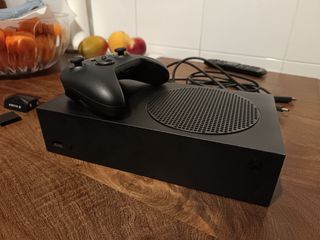 Xbox Series S 1TB Carbon Black EN CAJA + Mando 