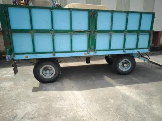 Remolque basculante 12770 kg con freno