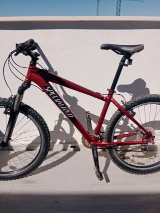 Bicicleta de Montaña Specialized Roja