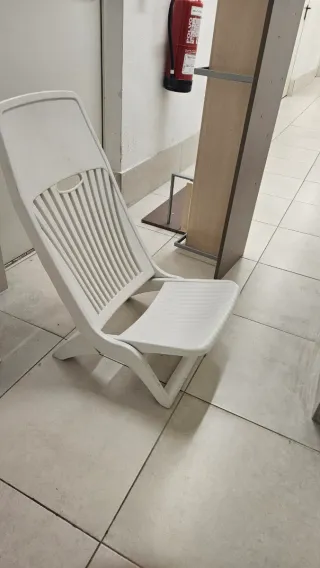 Hamaca plegable de plástico blanca