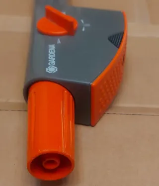 Aspersor Gardena Plus para manguera