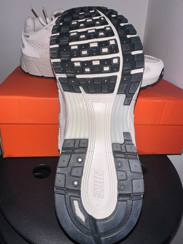 Nike P6000 Beige/Blanco