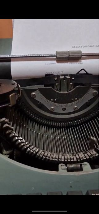 Máquina Escribir Hispano-Olivetti Lexicon 80