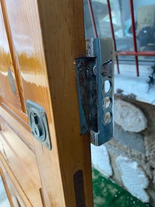 Puerta Exterior Madera Maciza