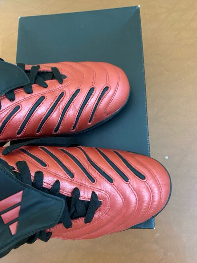 Scarpe Adidas pulsando