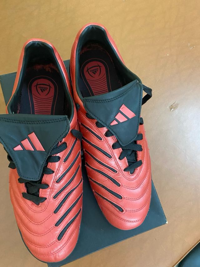 Scarpe Adidas pulsando