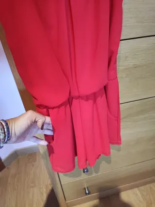 Mono corto rojo tirantes
