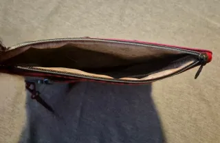 Bolso bandolera multicolor con cadena
