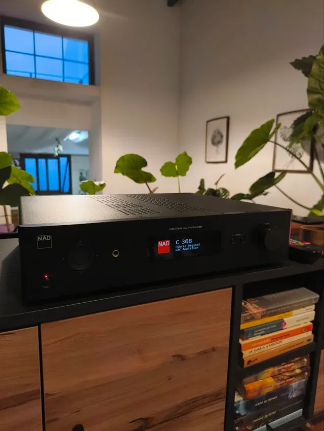 Amplificador NAD C368 + Módulo BluOS MDC