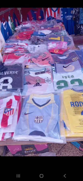 De todas las tallas y equipo y entrega en mano 