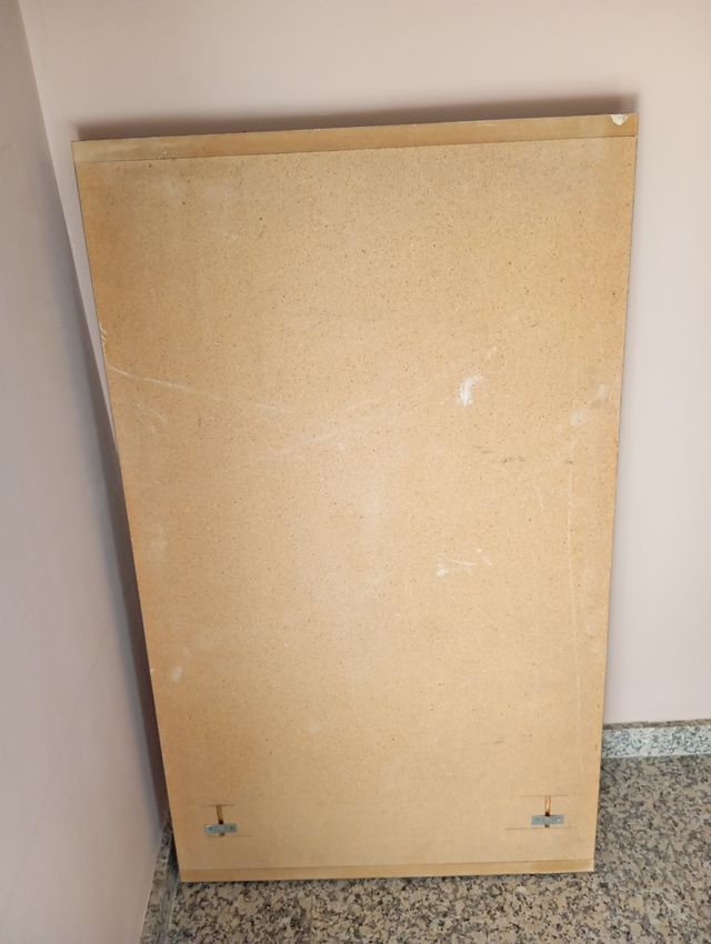 Espejo de baño negro y transparente