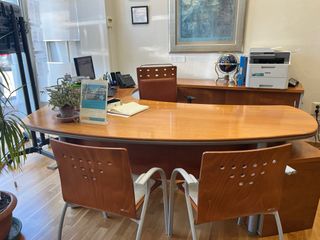 Mesa de oficina madera y metal