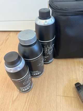 Kit productos limpieza Originales de Audi. 

