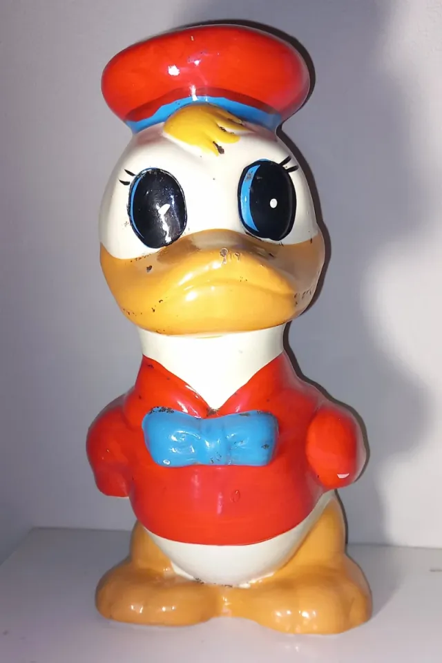 Paperino in ceramica