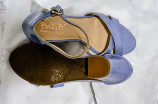 Sandalias Bella B. Tacon Cuadrado Talla 38-Piel