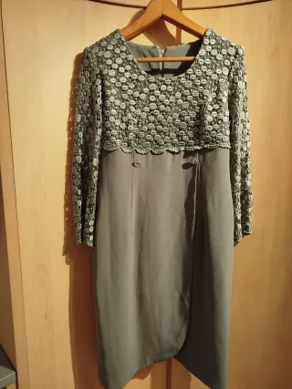 Vestido ceremonia talla 46 gris