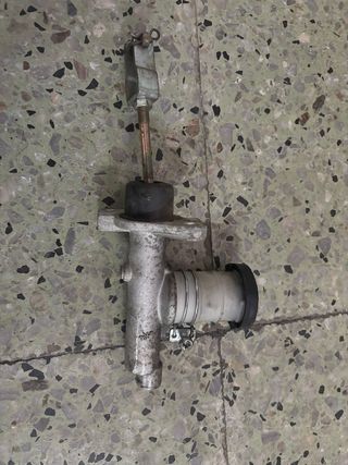 Bomba Embrague Nissan Patrol 260