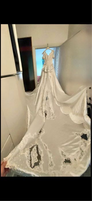Abito da Sposa Bianco con Strass