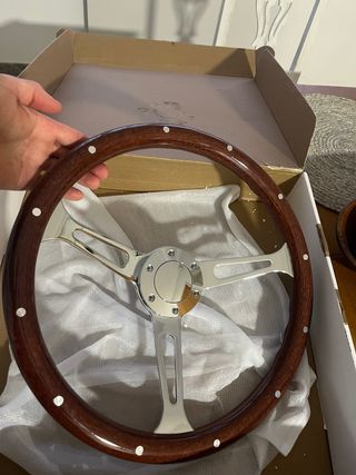 Volante universal de madera estilo clásico cromado