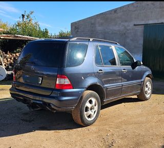 Mercedes-Benz ml 2005