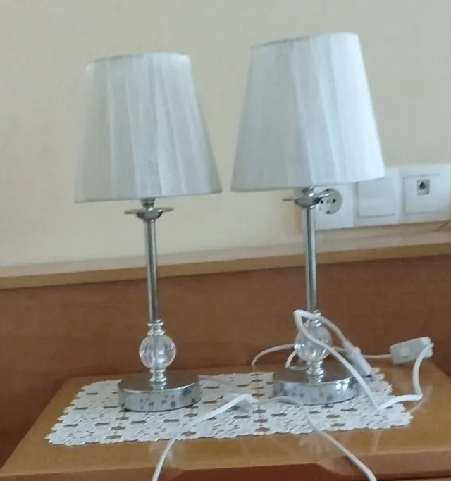 Elegantes lamparitas de noche (2 unidades)