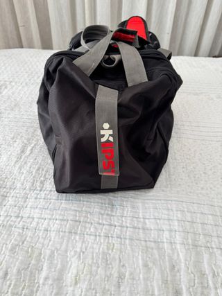 Pack 2 Bolsas Deporte Kipsta Negras y Rojas