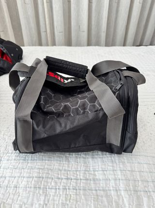 Pack 2 Bolsas Deporte Kipsta Negras y Rojas