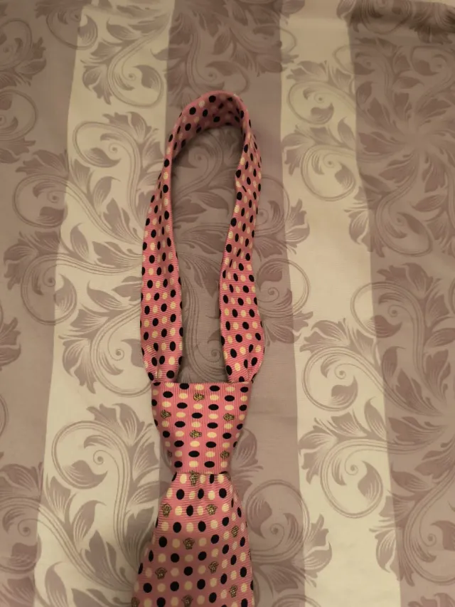 Corbata Versace Rosa Lunares Dorados