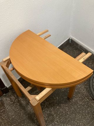 Mesa de madera maciza extensible
