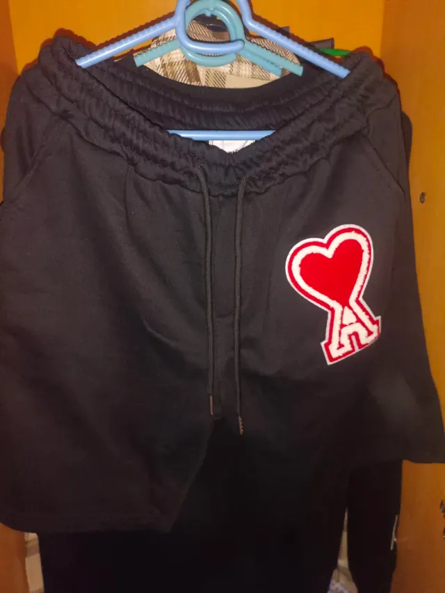 Conjunto Ami Paris negro nuevo