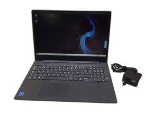 pc portatil lenovo 82c3