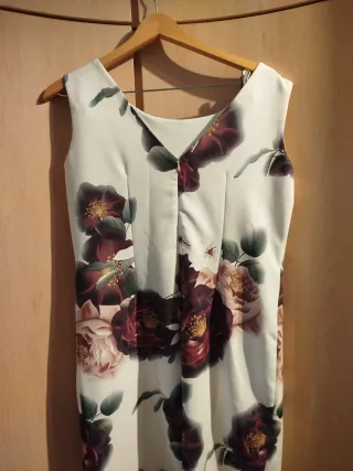 Elegante Vestido midi estampado floral verano