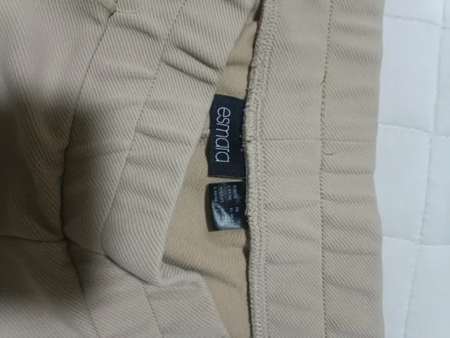 Pantalones beige