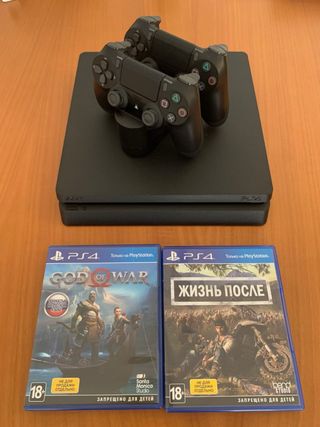 PS4 Slim Negra + 2 Mandos + 2 Juegos