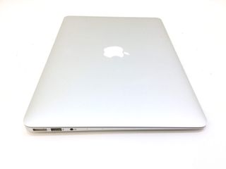 portatil apple apple macbook air core i5 1.8 13 (2017) (a1466)
