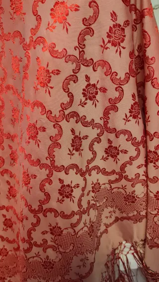 Manton  Adamascado Rosa baturra 