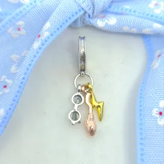 CHARM COLGANTE TRIPLE HARRY POTTER HOGWARTS