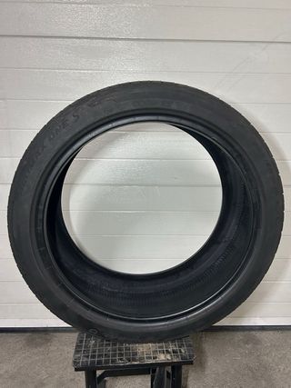 Pareja Neumáticos 225/40R18