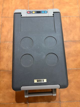 Nevera Portátil WAECO CF 35 12/24V