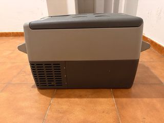 Nevera Portátil WAECO CF 35 12/24V