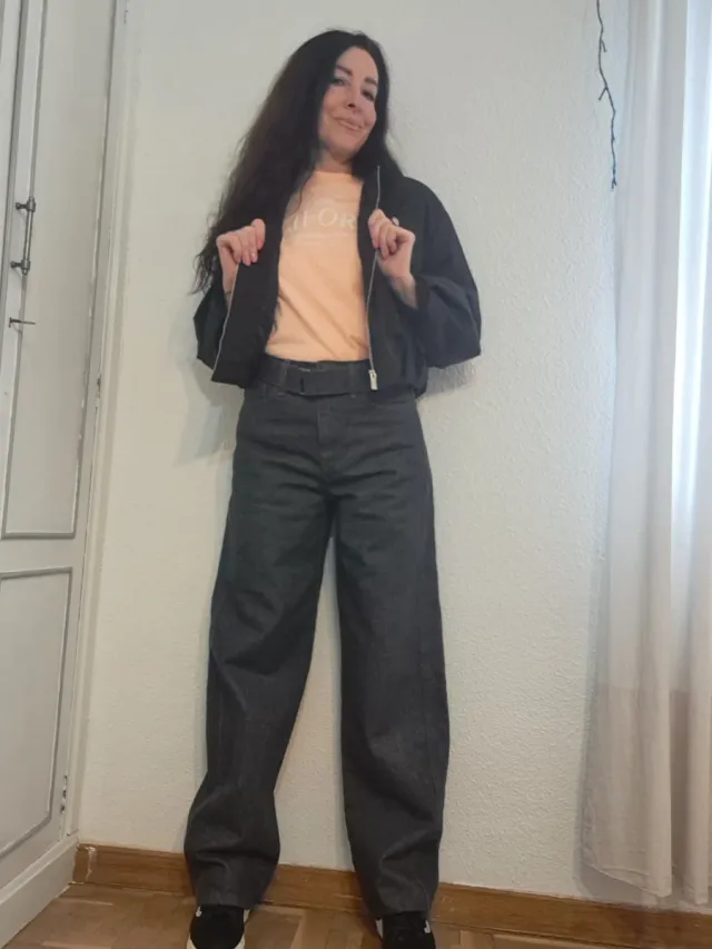 Pantalones vaqueros grises mujer