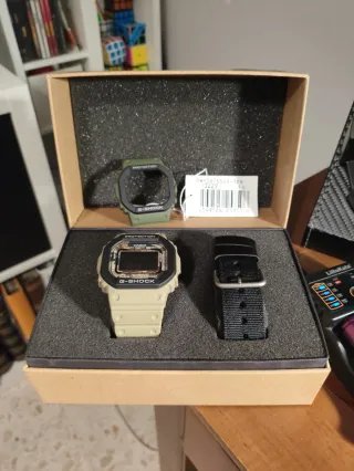Casio G-Shock DW-5610SUS-5ER con caja