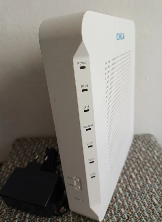 Descripción Router Digi ZTE ZXHN F8648P XGS-PON O