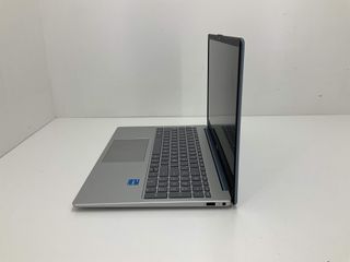 pc portatil hp 15-fd0054ns